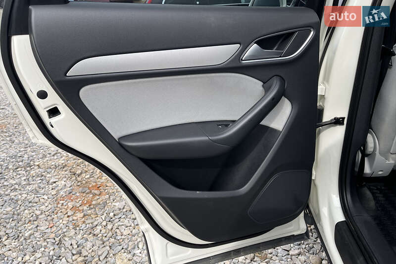 Внедорожник / Кроссовер Audi Q3 2012 в Коломые фото 16 Внедорожник / Кроссовер Audi Q3 2012 в Коломые