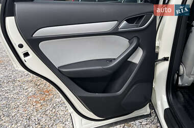 Внедорожник / Кроссовер Audi Q3 2012 в 
