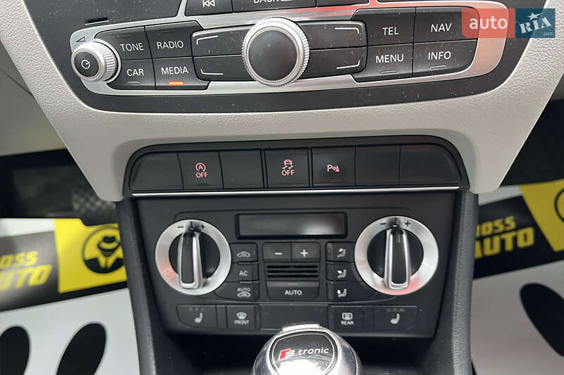 Внедорожник / Кроссовер Audi Q3 2012 в Коломые фото 29 Внедорожник / Кроссовер Audi Q3 2012 в Коломые