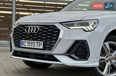 Внедорожник / Кроссовер Audi Q3 2020 в 