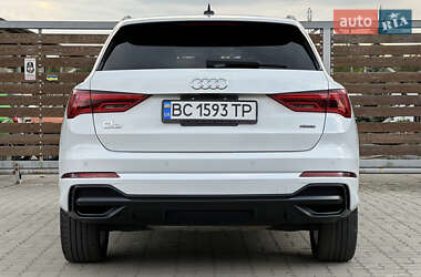 Внедорожник / Кроссовер Audi Q3 2020 в 