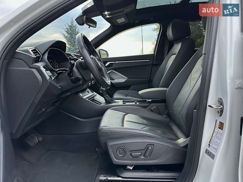 Позашляховик / Кросовер Audi Q3 2020 в Стрию