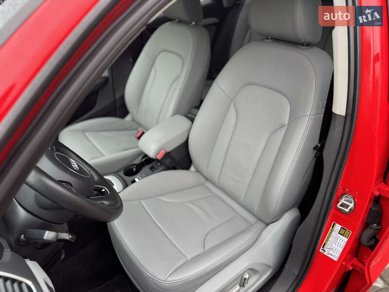 Внедорожник / Кроссовер Audi Q3 2016 в Черновцах