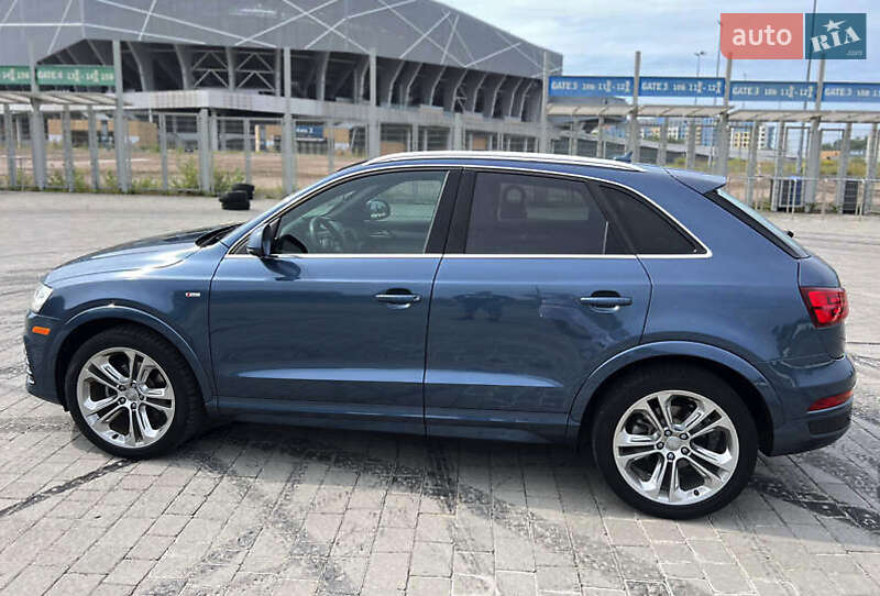 Внедорожник / Кроссовер Audi Q3 2016 в Львове