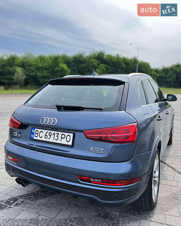 Внедорожник / Кроссовер Audi Q3 2016 в Львове