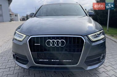 Внедорожник / Кроссовер Audi Q3 2014 в 