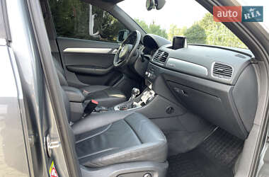 Внедорожник / Кроссовер Audi Q3 2014 в 