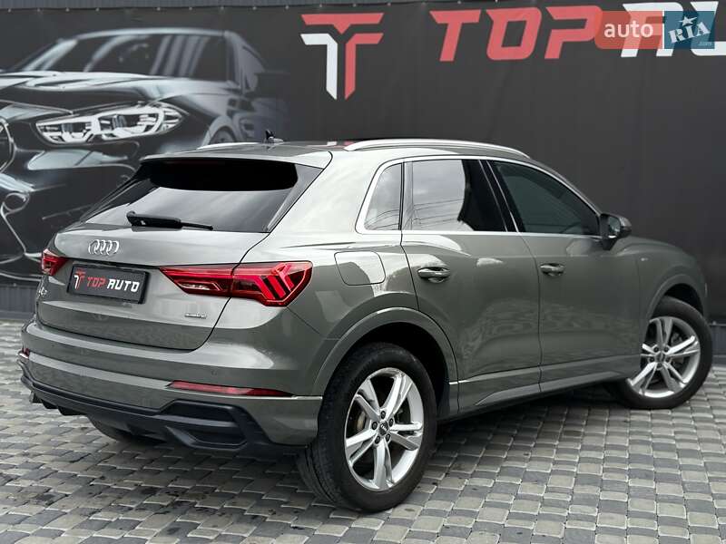 Позашляховик / Кросовер Audi Q3 2020 в Львові