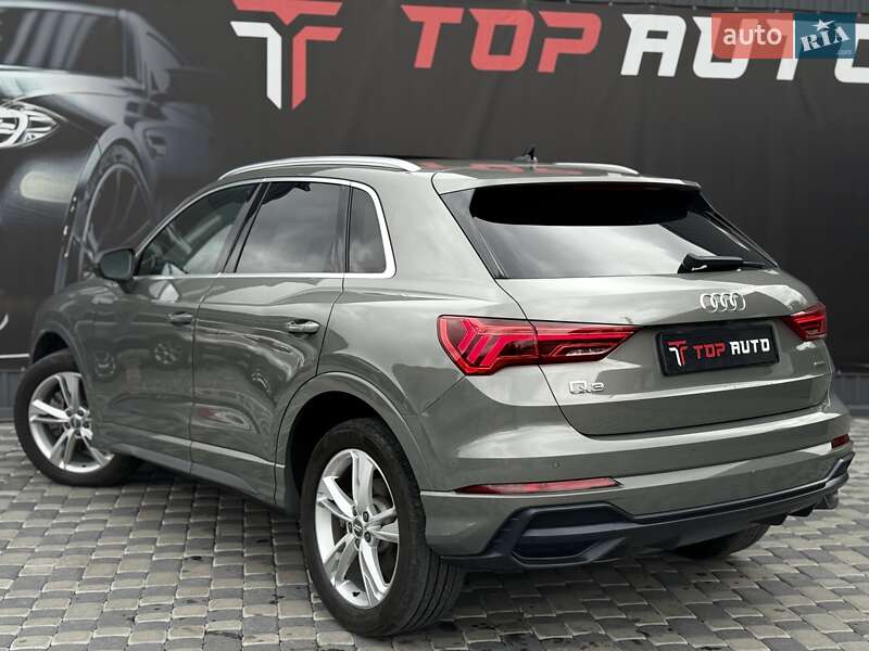 Позашляховик / Кросовер Audi Q3 2020 в Львові