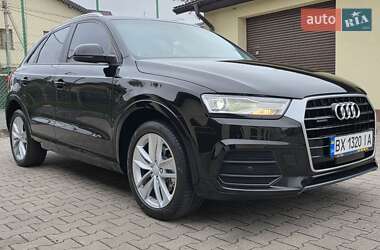 Позашляховик / Кросовер Audi Q3 2016 в 