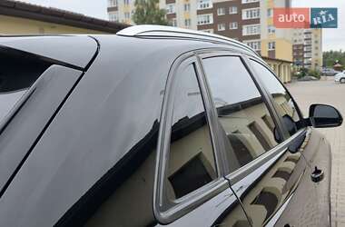 Позашляховик / Кросовер Audi Q3 2016 в 