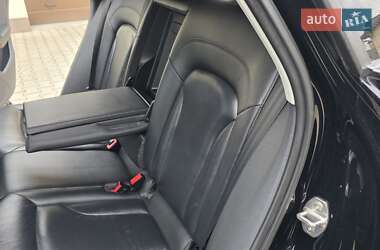 Позашляховик / Кросовер Audi Q3 2016 в 