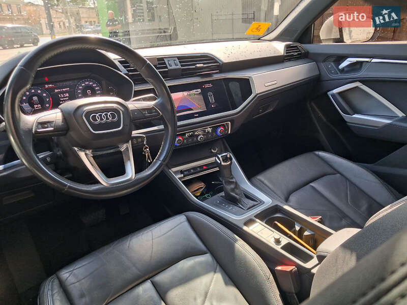 Внедорожник / Кроссовер Audi Q3 2019 в Одессе фото 22 Внедорожник / Кроссовер Audi Q3 2019 в Одессе