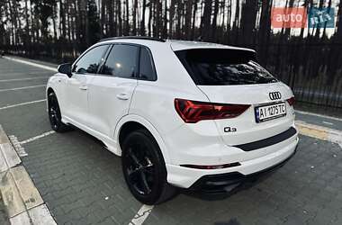 Позашляховик / Кросовер Audi Q3 2019 в 
