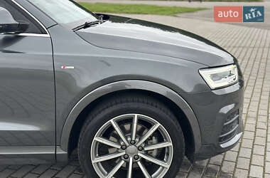 Внедорожник / Кроссовер Audi Q3 2017 в 