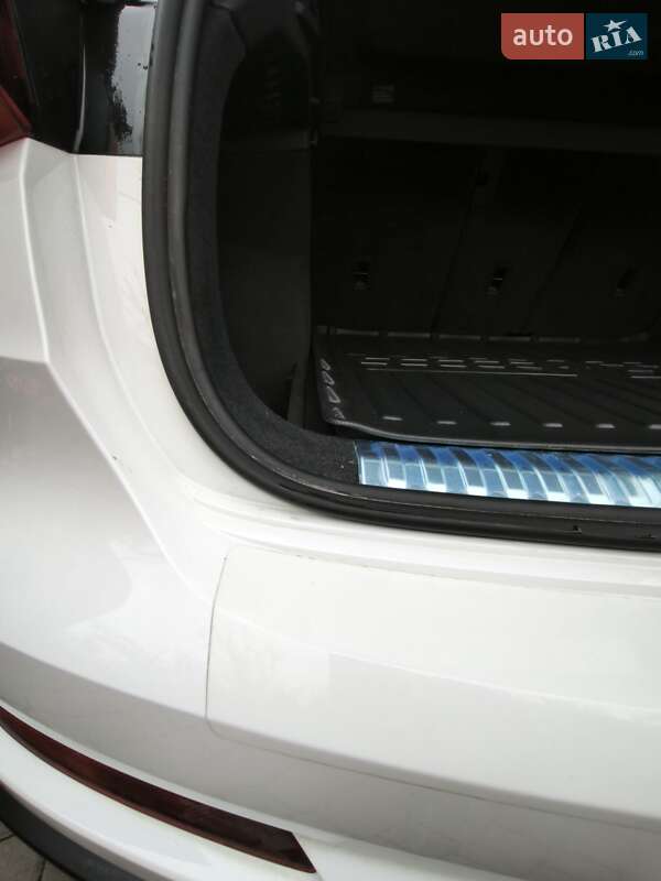 Внедорожник / Кроссовер Audi Q3 2021 в Черкассах