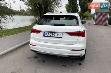 Внедорожник / Кроссовер Audi Q3 2020 в 