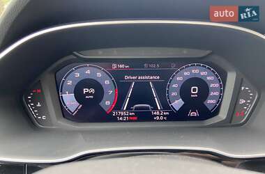 Внедорожник / Кроссовер Audi Q3 2020 в 