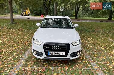Внедорожник / Кроссовер Audi Q3 2015 в 