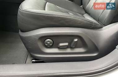 Внедорожник / Кроссовер Audi Q3 2015 в 