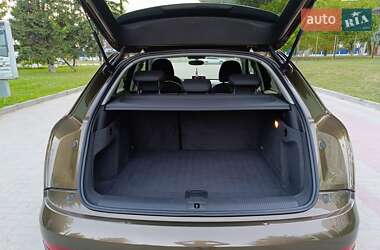 Внедорожник / Кроссовер Audi Q3 2012 в 