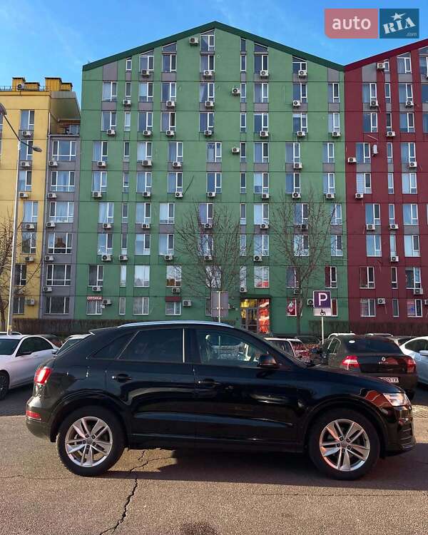 Внедорожник / Кроссовер Audi Q3 2016 в Львове