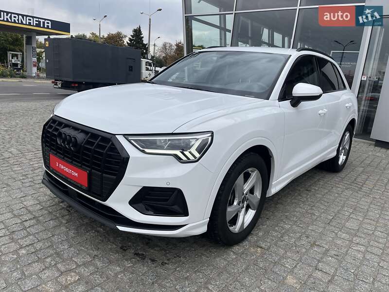 Внедорожник / Кроссовер Audi Q3 2024 в Днепре