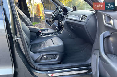 Внедорожник / Кроссовер Audi Q3 2018 в 