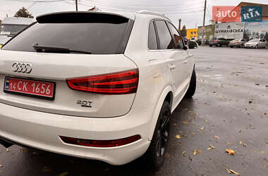 Позашляховик / Кросовер Audi Q3 2015 в 