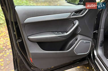 Внедорожник / Кроссовер Audi Q3 2014 в 