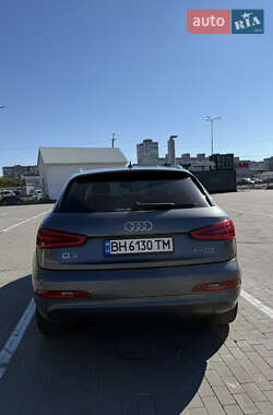 Внедорожник / Кроссовер Audi Q3 2014 в 