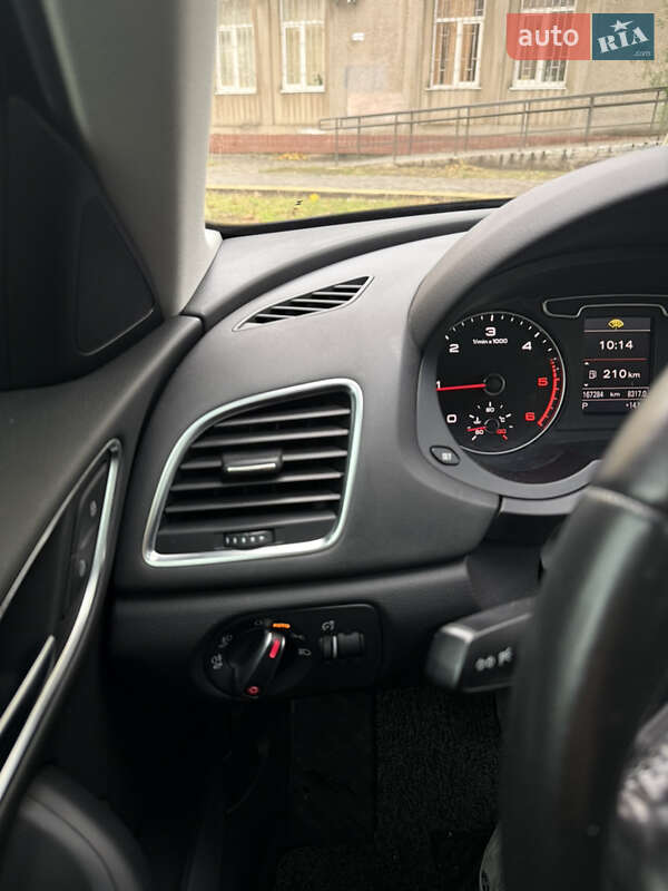 Внедорожник / Кроссовер Audi Q3 2014 в Одессе фото 8 Внедорожник / Кроссовер Audi Q3 2014 в Одессе