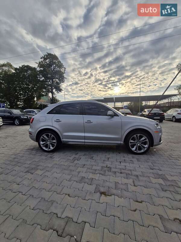 Позашляховик / Кросовер Audi Q3 2015 в Ужгороді