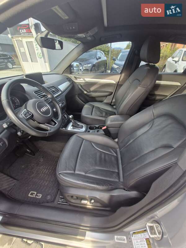 Позашляховик / Кросовер Audi Q3 2015 в Ужгороді