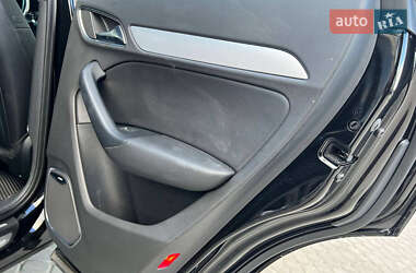 Внедорожник / Кроссовер Audi Q3 2014 в 