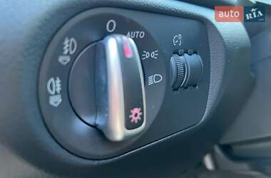 Внедорожник / Кроссовер Audi Q3 2014 в 