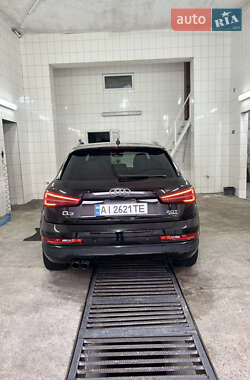 Внедорожник / Кроссовер Audi Q3 2016 в 