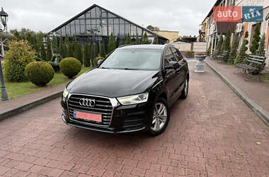 Внедорожник / Кроссовер Audi Q3 2016 в 
