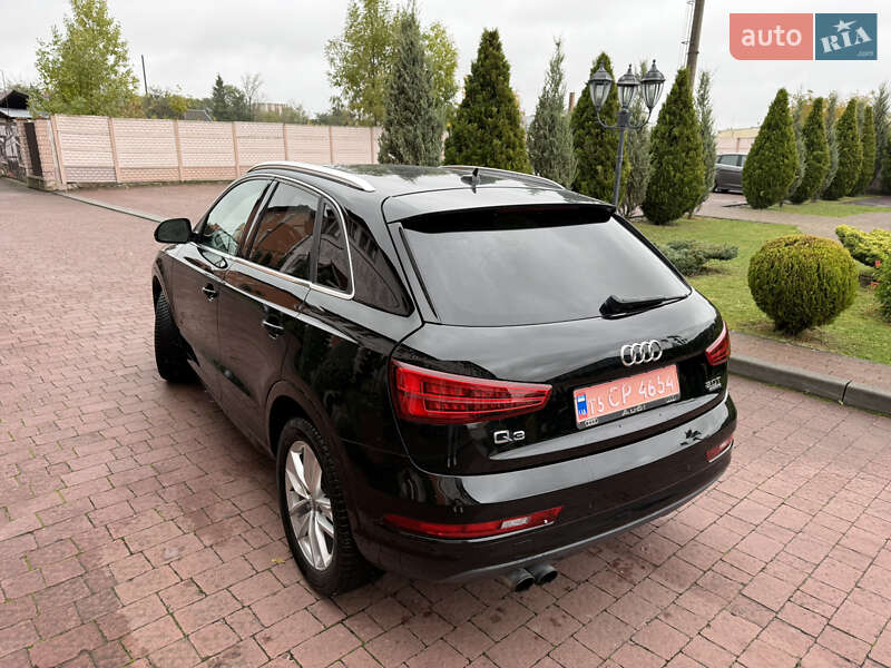 Внедорожник / Кроссовер Audi Q3 2016 в Стрые