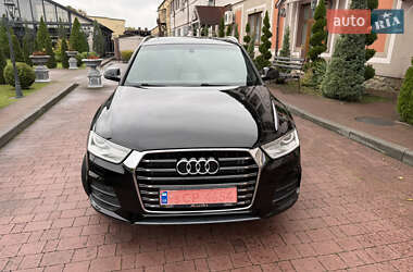 Внедорожник / Кроссовер Audi Q3 2016 в 