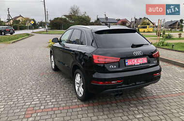Внедорожник / Кроссовер Audi Q3 2016 в 