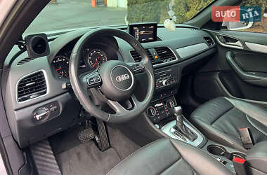 Позашляховик / Кросовер Audi Q3 2018 в 
