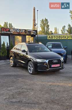 Внедорожник / Кроссовер Audi Q3 2016 в 