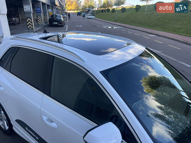 Позашляховик / Кросовер Audi Q3 2021 в Києві