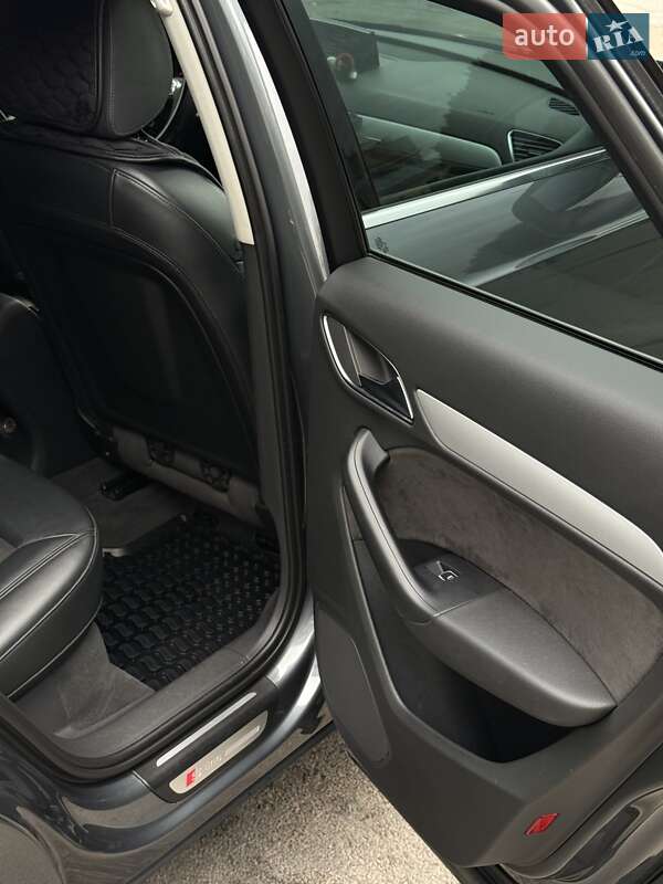 Внедорожник / Кроссовер Audi Q3 2015 в Житомире фото 21 Внедорожник / Кроссовер Audi Q3 2015 в Житомире