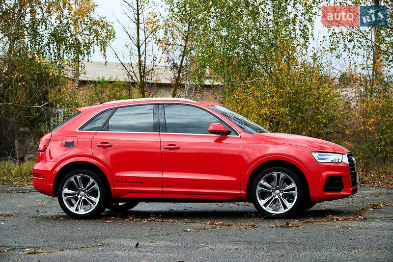 Внедорожник / Кроссовер Audi Q3 2015 в Киеве