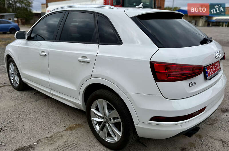 Внедорожник / Кроссовер Audi Q3 2017 в Полтаве