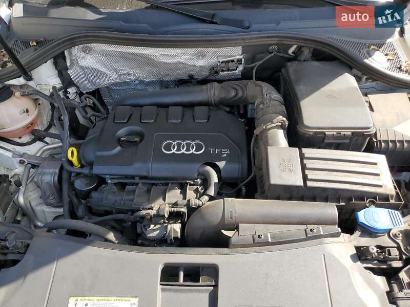 Внедорожник / Кроссовер Audi Q3 2016 в Львове