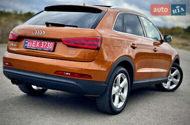 Внедорожник / Кроссовер Audi Q3 2012 в 