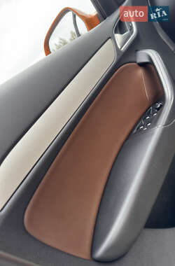 Внедорожник / Кроссовер Audi Q3 2012 в 